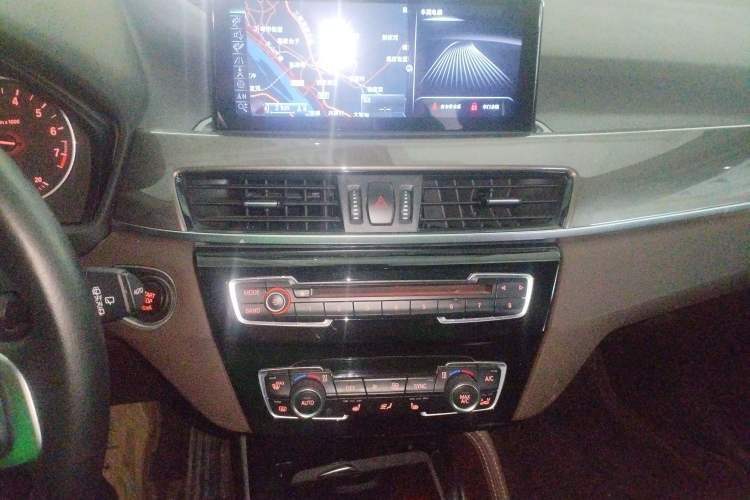 Used BMW X1 2016 sDrive20Li Luxury Model