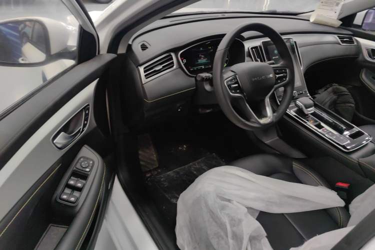 Used Roewe i6 MAX New Energy 2023 EV 420 Skyroof Special Edition
