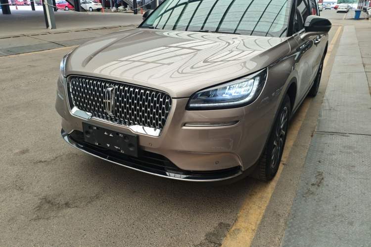 Used Lincoln Corsair 2022 2.0T Two-Wheel Drive Deluxe Edition
