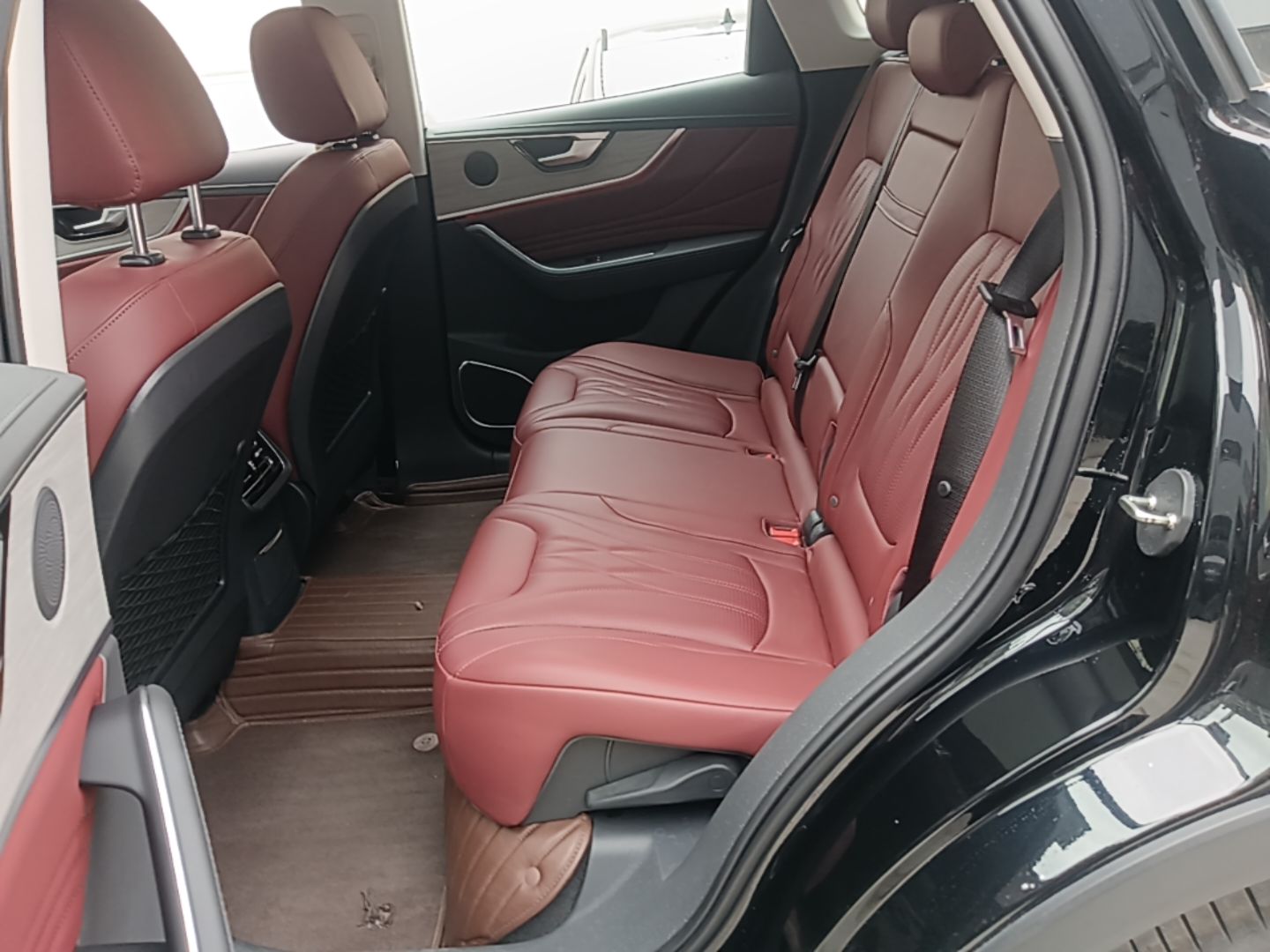 Hongqi HS5 2023 2.0T Four-Wheel Drive Flagship Pro 500 000th Unit Commemorative Edition — снимка 20