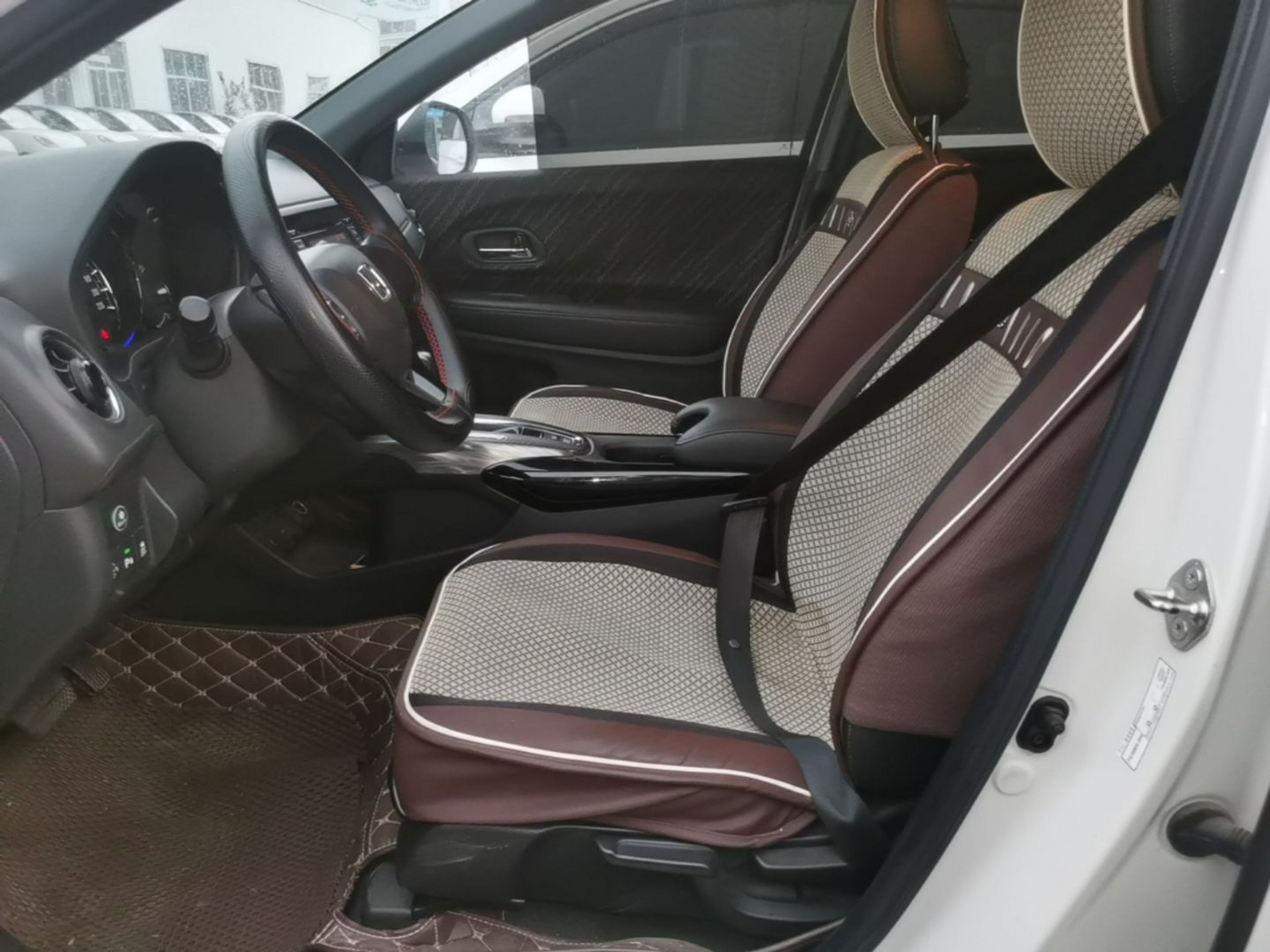 Interior delantero