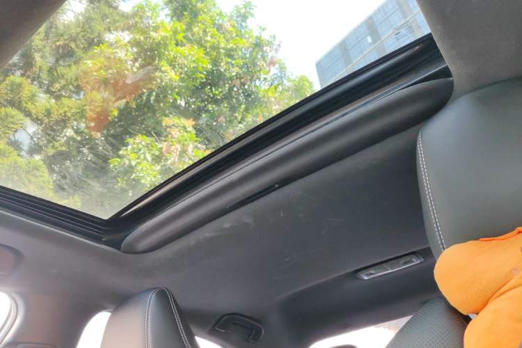 Used Toyota Levin 2021 185T CVT Luxury Edition
