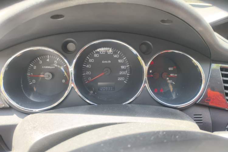 Used Dongfeng Aeolus H30 2013 CROSS 1.6L Manual Zunyi Model Instrument Cluster