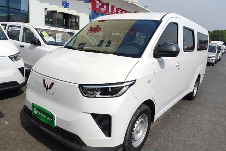 Used Wuling Yangguang 2025 Model 400km Bus Edition—Comfort Edition