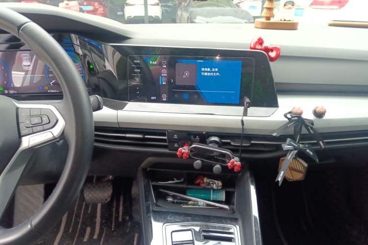 Used Volkswagen Golf 2021 280TSI DSG Pro Audio And AC Panel