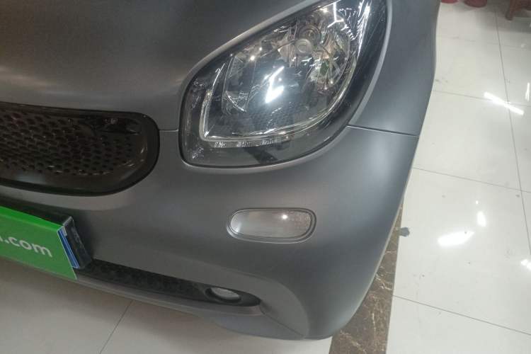 Used smart fortwo 2018 1.0L 52kW Hardtop Passion Edition China V Standard Left Front Headlight