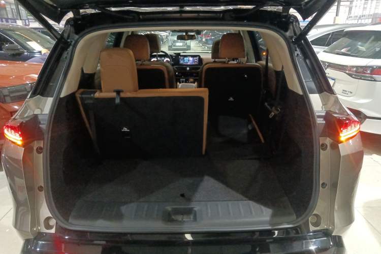 Used Nissan Pathfinder 2024 380 VC-TURBO Four-Wheel Drive Intelligent Driving Version 6 Seats