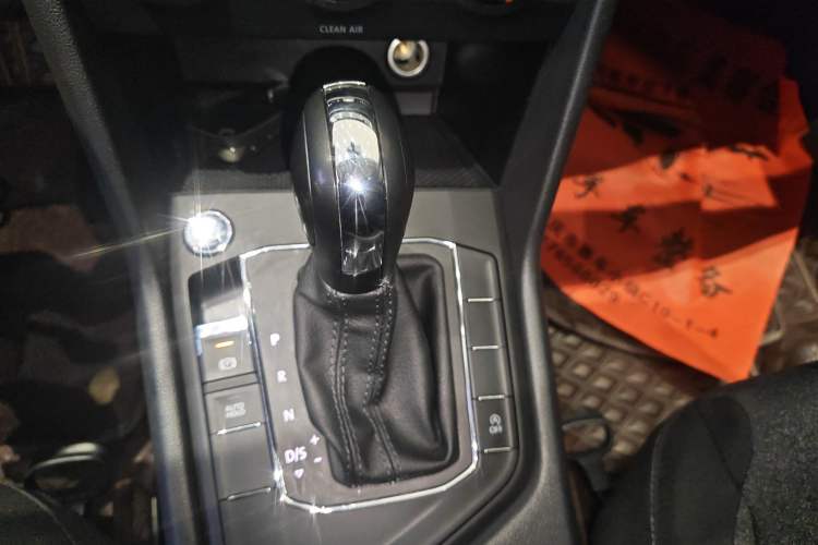 Used Volkswagen Tharu 2022 280TSI Two-Wheel Drive Trend Edition
