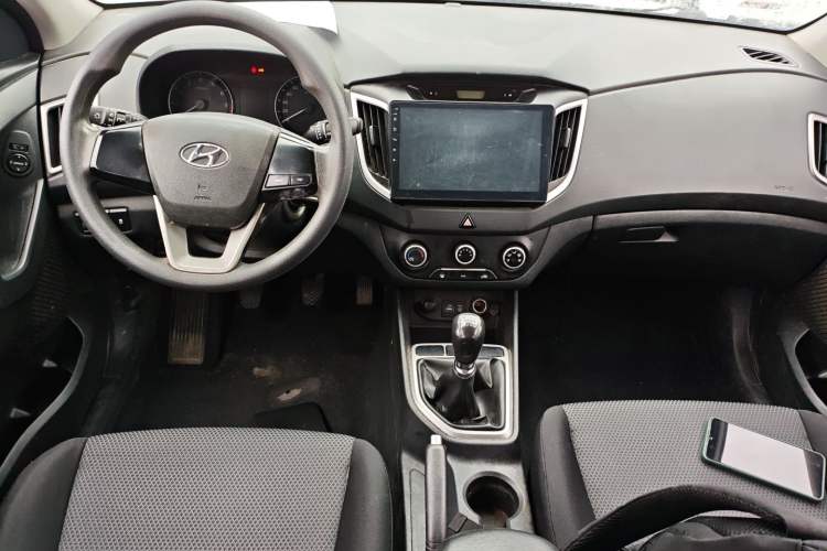 Used Hyundai ix25 2017 1.6L Manual Fashion Model