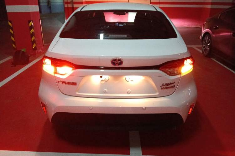 Used Toyota Levin 2023 Smart Electric Hybrid Dual-Engine 1.8L Leading Edition