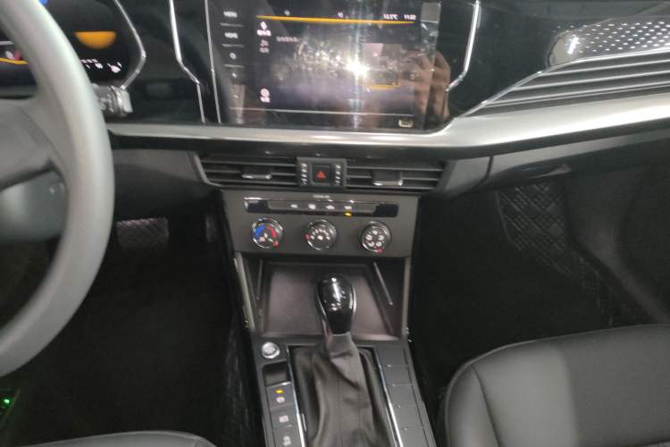 Used Volkswagen Passat 2023 Revised Version 280TSI Business Edition