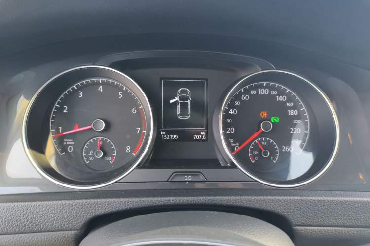 Used Volkswagen Golf 2018 230TSI Automatic Comfort Model Instrument Cluster