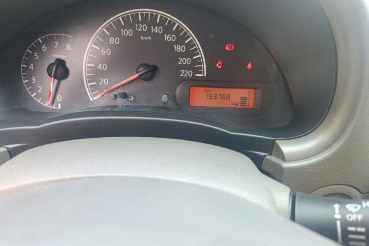 Used Nissan Sunny 2015 1.5XE Manual Elite Edition