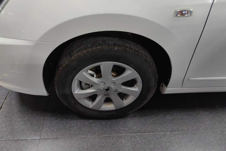 Used Dongfeng Junfeng E11K 2021 57.757 kWh Charging Version
