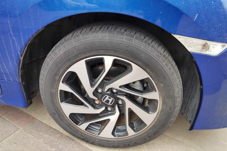 Used Honda Civic 2016 220TURBO CVT Luxury Edition