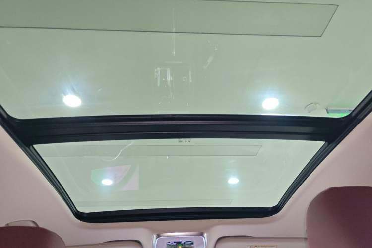 Used Hongqi H5 PHEV 2025 170 Super Hybrid Version
