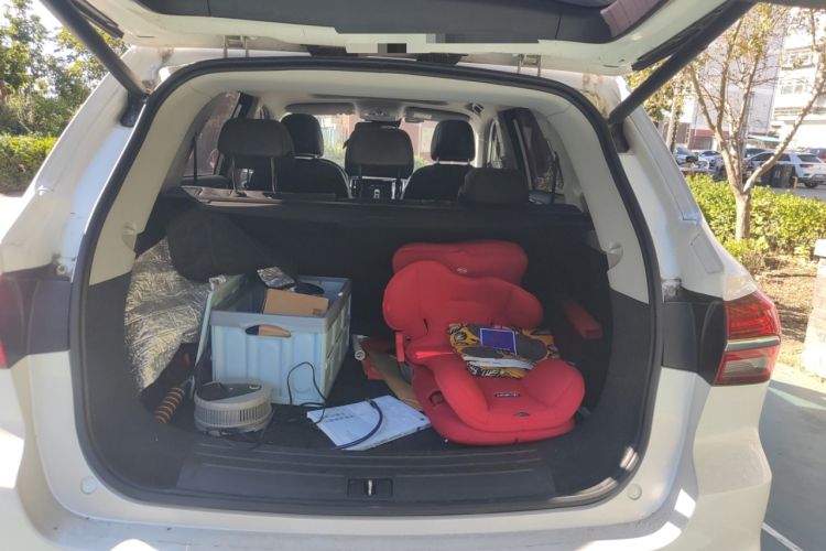 Used Roewe RX5 New Energy 2017 ERX5 EV400 Electric Internet Supreme Edition