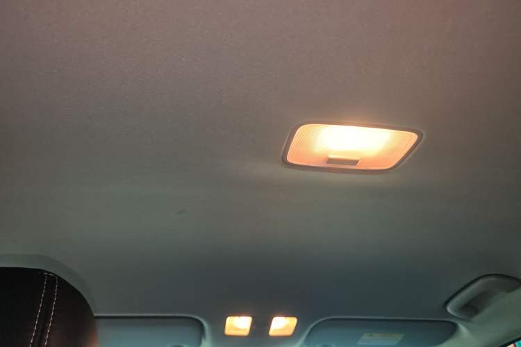 Used Hyundai Celesta 2018 1.6L Automatic GL Enjoyment Edition China VI compliant