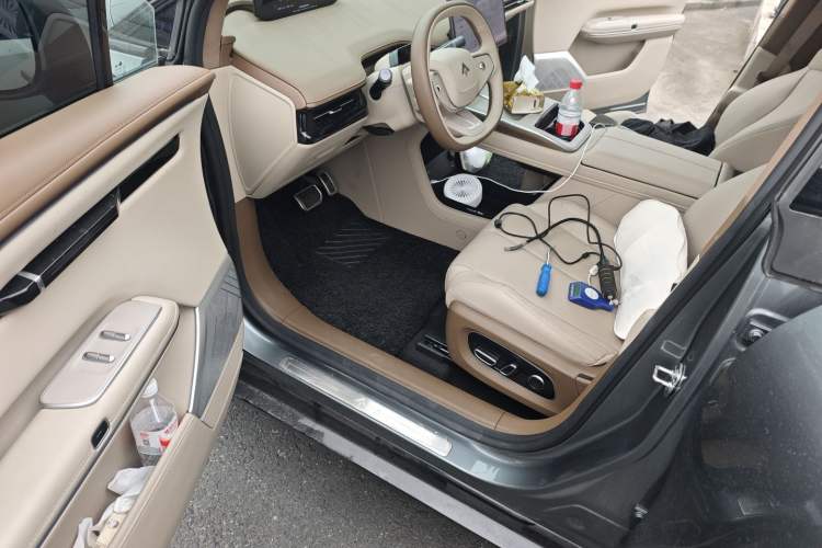 Used Hyptec HT 2023 670 Rear-Drive Ultra-High-Voltage NDA Version
