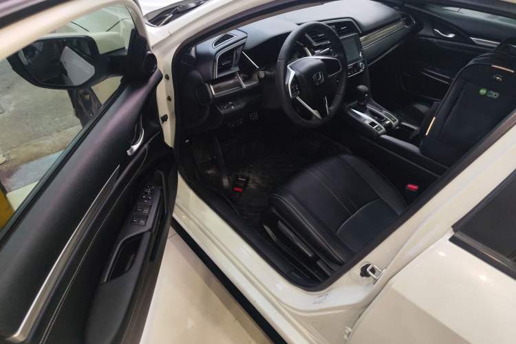 Used Honda Civic 2019 220TURBO CVT Dynamic Edition China VI Emission Standard Driver Seat
