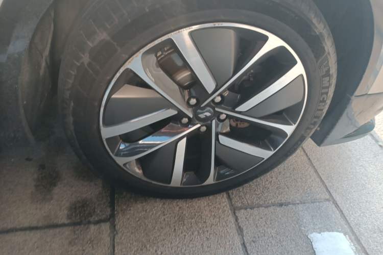 Used Li Auto L8 2023 Max model
