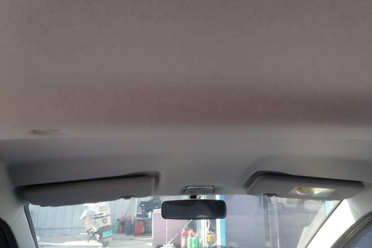 Used Dongfeng NAMMI BOX 2022 Champion Edition Light Wind Version 201KM Standard Model
