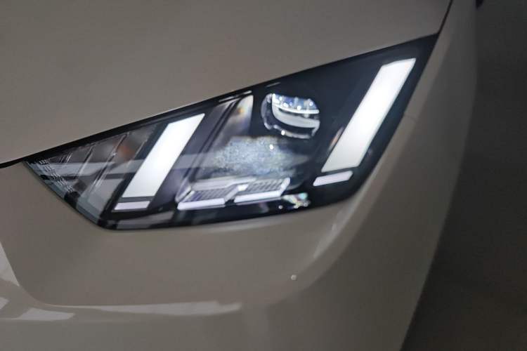 Used BYD Seagull 2025 Smart Drive Version 305 km Freedom Edition Left Front Headlight