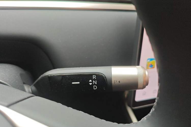 Used ONVO Luxeed L90 2025 Model—Max Six-Seater Version