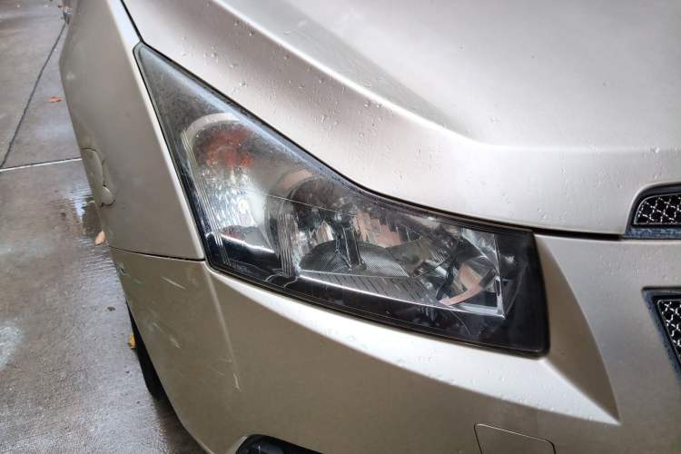 Used Chevrolet Cruze 2013 1.8L SE AT Right Front Headlight