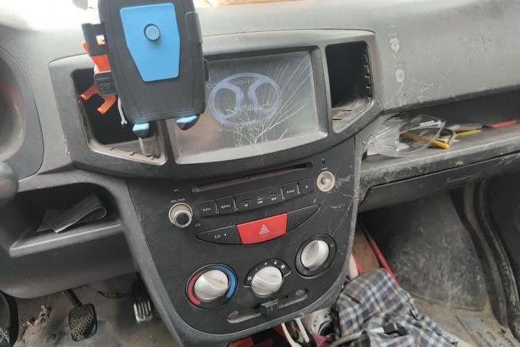 Used BAIC Weiwang 306 2013 1.2L Value Edition Basic 7-Seater A12 China IV Standard