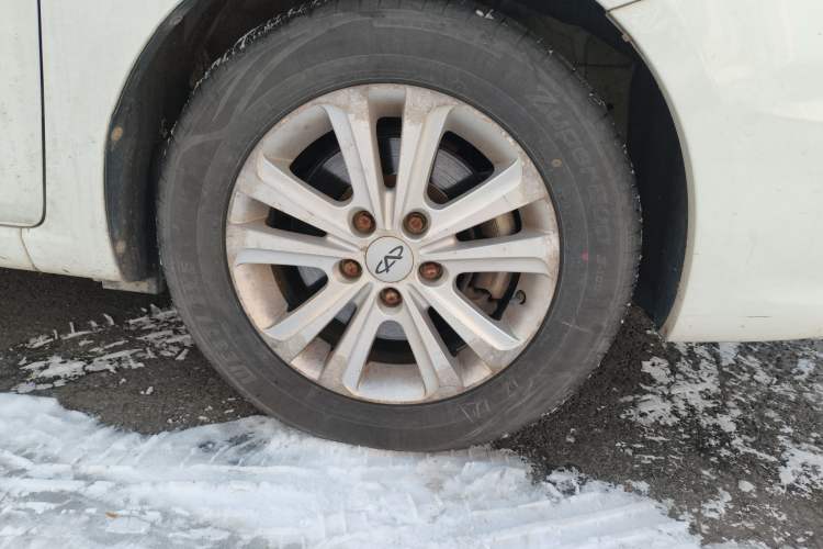 Used Chery E3 2013 1.5L Manual ZhiShang Model