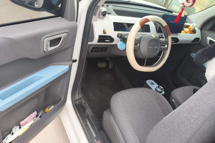 Used Geely Galaxy Panda 2023 Panda Mini 200km Endurance Bear