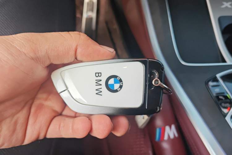 Used BMW X5 2022 Restyled xDrive 30Li Luxury Version M Sport Package
