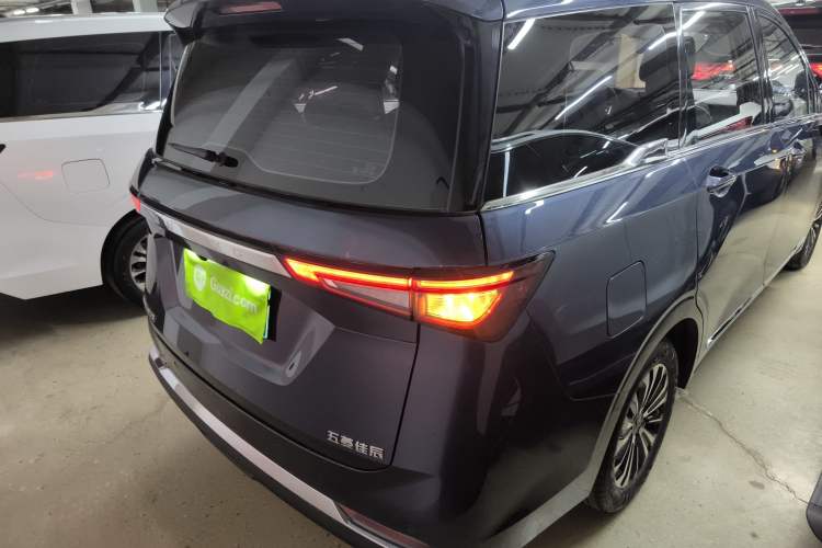 Used Wuling Jiachen 2022 1.5T CVT Deluxe Flagship Edition Rear