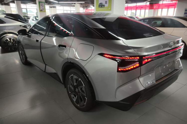 Used Toyota bZ3 2024 517 km Elite PRO