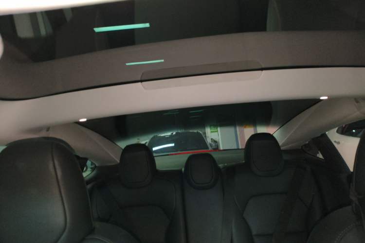 Used Tesla Model 3 2025 Rear-Wheel-Drive Version