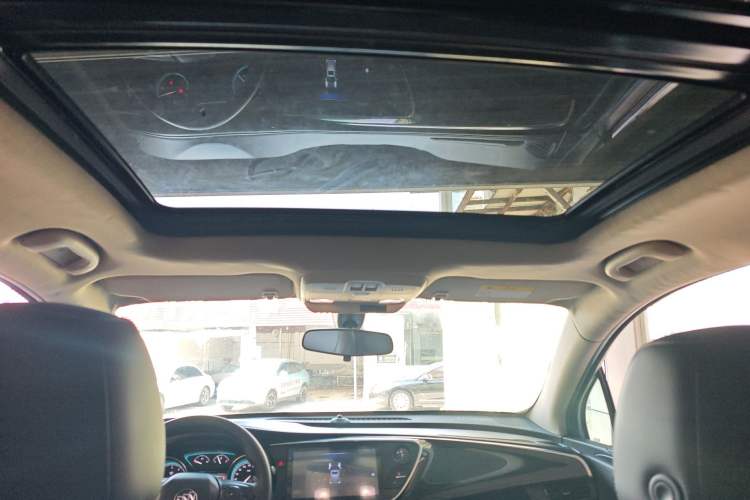 Used Buick Envision 2017 20T Two-Wheel Drive Leading Version Headliner