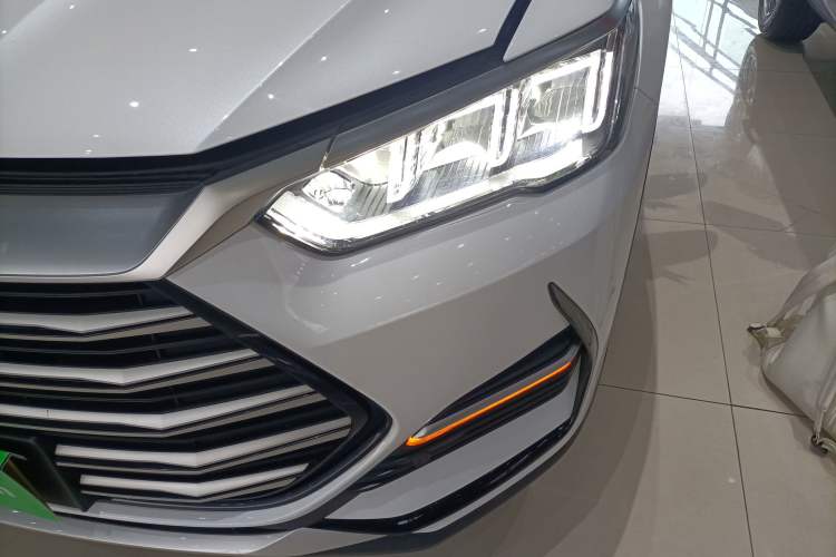 Used BYD Song Pro New Energy 2022 DM-i 110km Flagship Pro Model Left Front Headlight