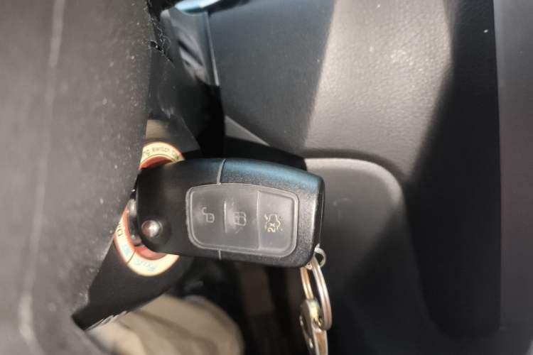 Used Ford Focus 2013 Hatchback Classic 1.8L Automatic Base Model
