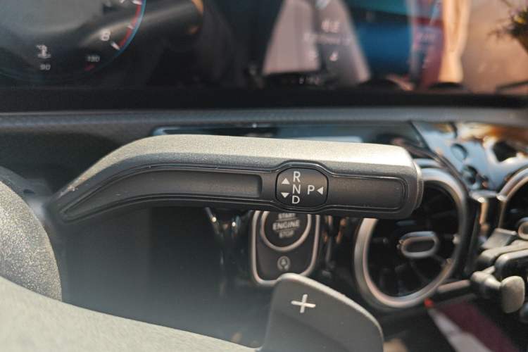 Used Mercedes-Benz A-Class 2020 Restyled A 200 L Sport Sedan Dynamic Version Gear Lever