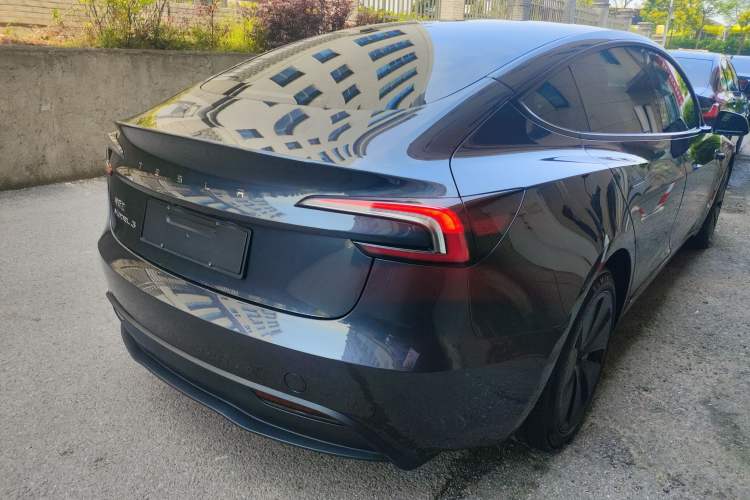 Used Tesla Model 3 2023 Rear-Wheel-Drive Version
