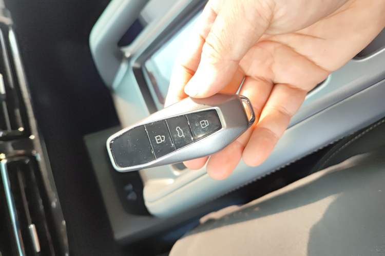 Used iCAR 03T 2024 501km Four-wheel Drive Long-Range Version Interior 1