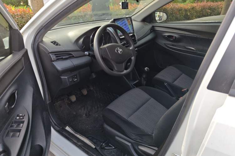 Used Toyota Vios 2016 1.5L Manual ZhiZhen Xingyao Edition Driver Seat