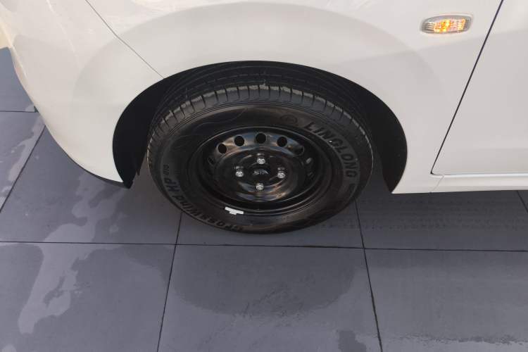 Used Wuling Hongguang New Energy 2025 Extended-Range Hybrid 50 km Standard Version