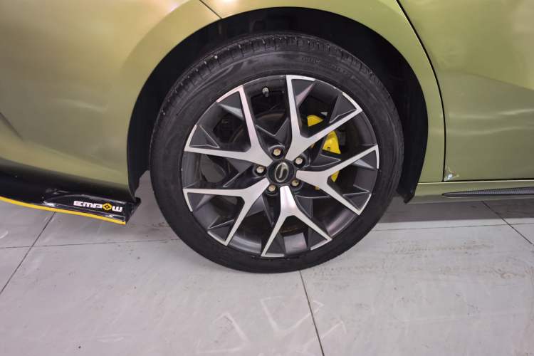 Used GAC Trumpchi EMPOW 2022 270T DCT J16 Galaxy Fighter Edition
