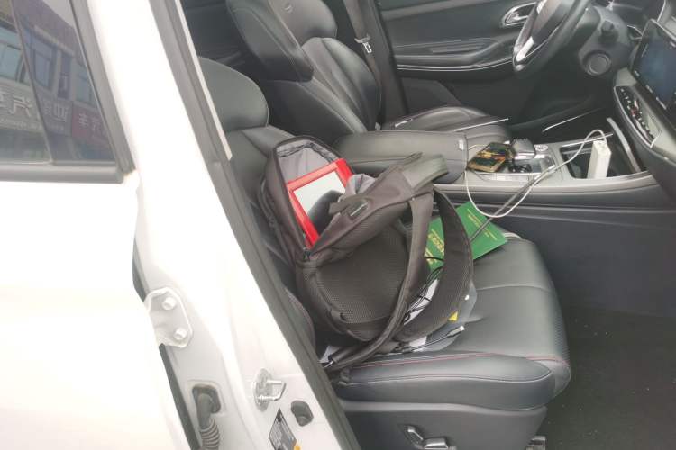 Used CHANGAN OSHAN X7 2021 1.5T Space Freedom Edition with Automatic Parking and Facial Recognition
