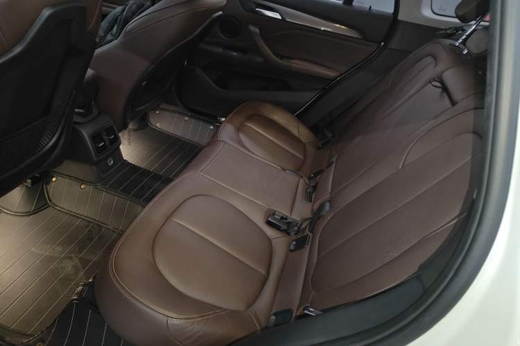 Used BMW X1 2018 sDrive18Li Luxury Model