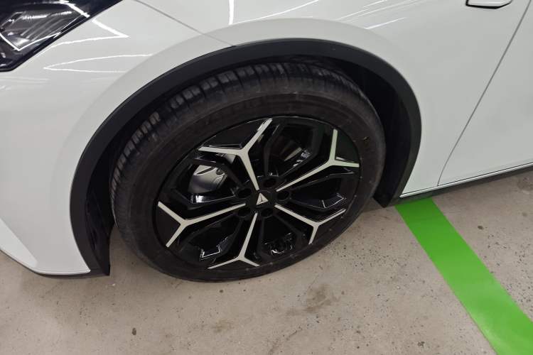 Used Deepal SL03 2025 Extended-Range Sporty Version