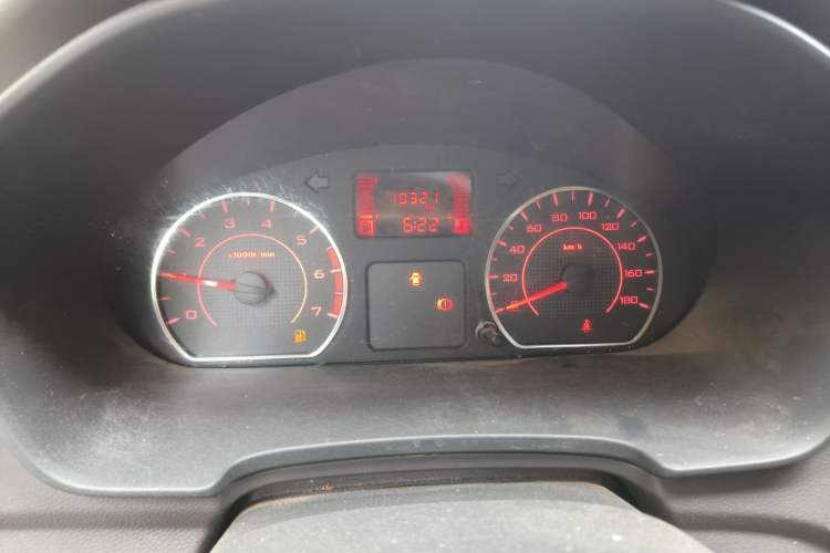 Used Wuling Hongguang V 2022 1.5L Jingqu Edition Electric-Assist LAR
