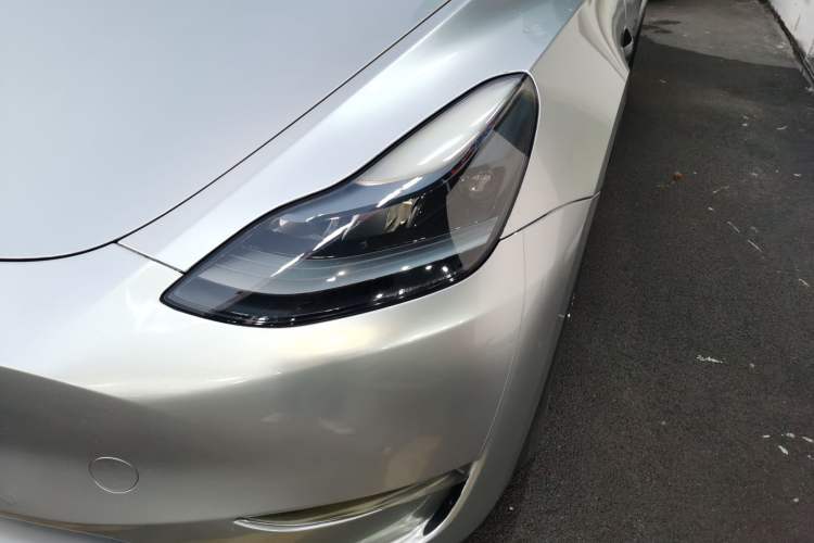 Used Tesla Model Y 2021 Revised Version 2 Long-Range All-Wheel-Drive Edition